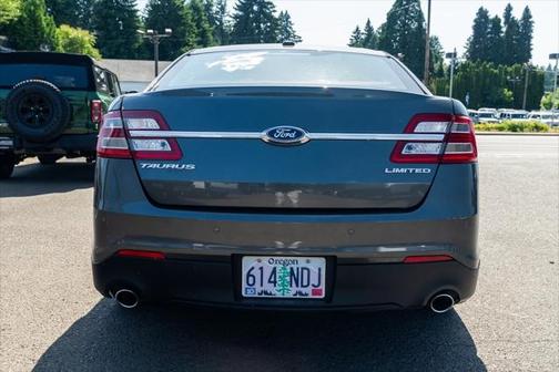 2018 Ford Taurus Limited