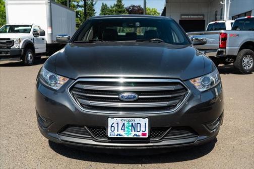 2018 Ford Taurus Limited