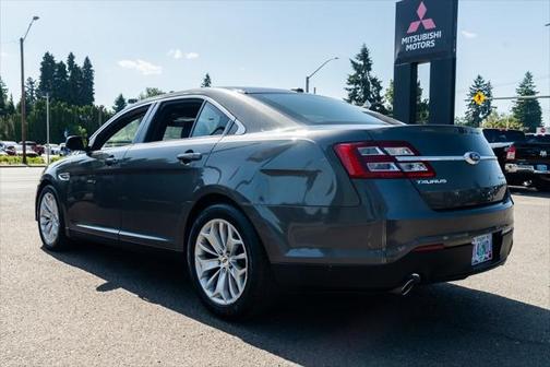 2018 Ford Taurus Limited
