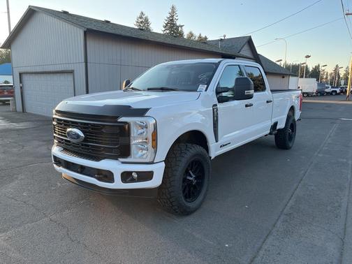 2024 Ford F-350 XLT