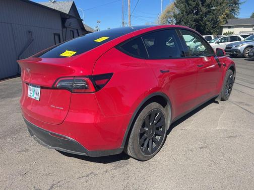 Red Multi-Coat 2022 Tesla Model Y Long Range Dual Motor All-Wheel Drive
