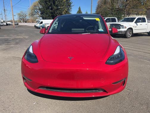 Red Multi-Coat 2022 Tesla Model Y Long Range Dual Motor All-Wheel Drive