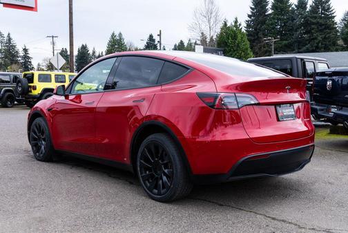 Red Multi-Coat 2022 Tesla Model Y Long Range Dual Motor All-Wheel Drive