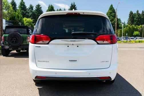2020 Chrysler Pacifica Limited