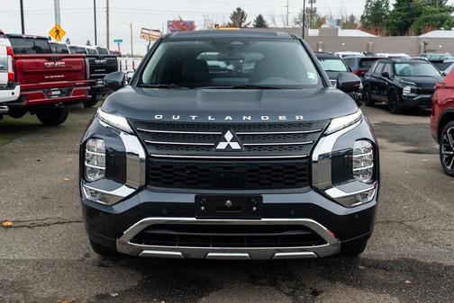 2025 Mitsubishi Outlander PHEV SE S-AWC