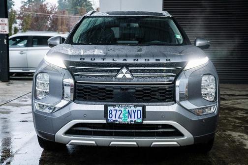 2022 Mitsubishi Outlander SEL Special Edition 2WD