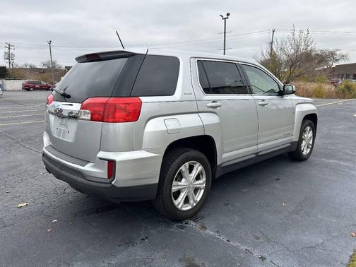 2017 GMC Terrain SLE-1