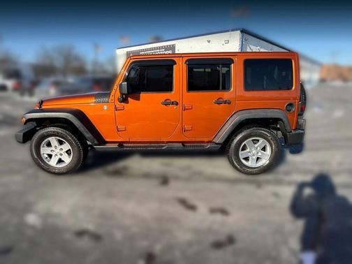 2011 Jeep Wrangler Unlimited Sahara