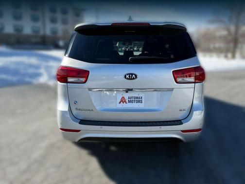 2016 Kia Sedona EX