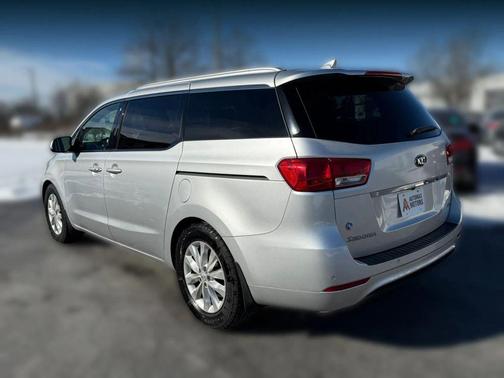 2016 Kia Sedona EX