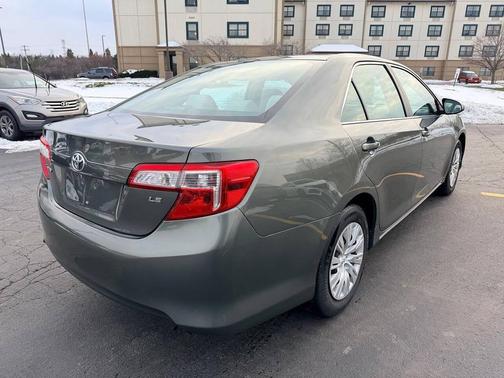 2013 Toyota Camry LE