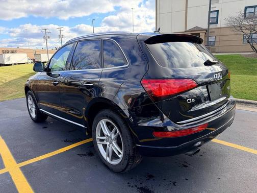 2015 Audi Q5 2.0T Premium Plus