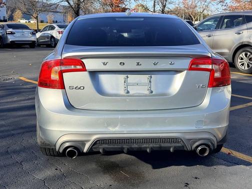 2017 Volvo S60 T5 Dynamic