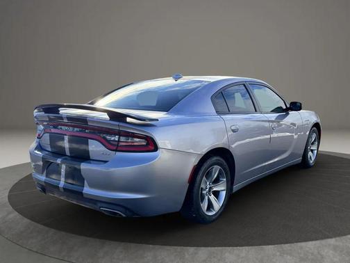 2015 Dodge Charger SXT