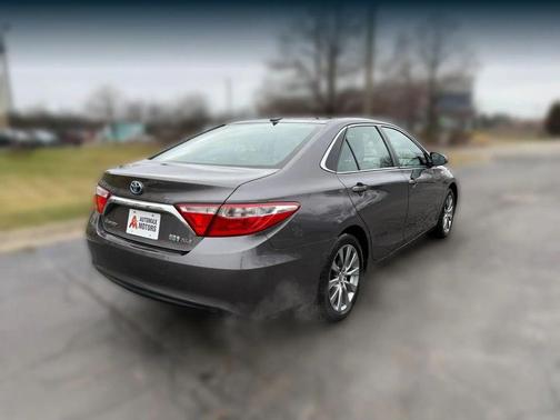 2015 Toyota Camry Hybrid XLE