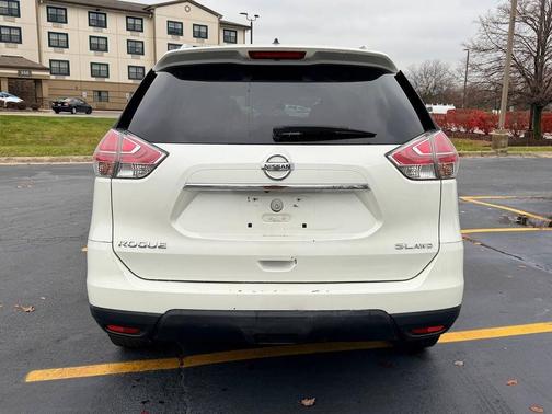 2015 Nissan Rogue SV
