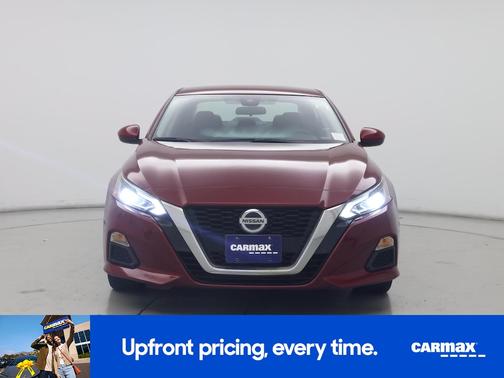 2022 Nissan Altima SV