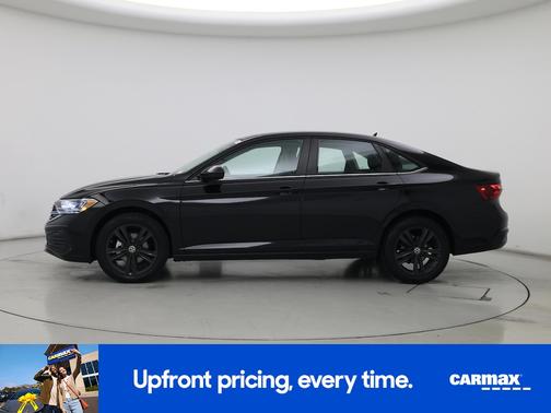 Black 2024 Volkswagen Jetta SE
