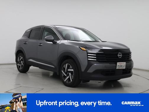 Gray 2025 Nissan Kicks SV