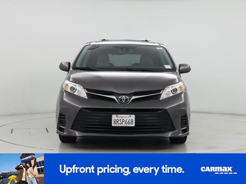 2020 Toyota Sienna LE