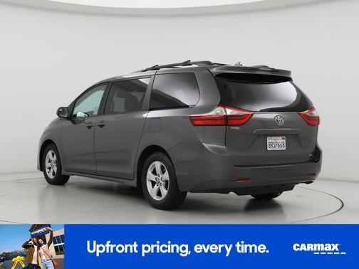 2020 Toyota Sienna LE