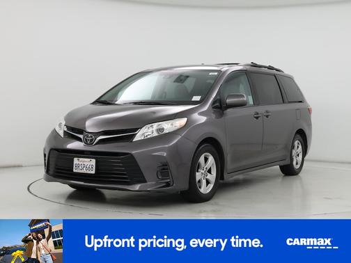 2020 Toyota Sienna LE