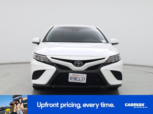 White 2020 Toyota Camry SE Night Shade