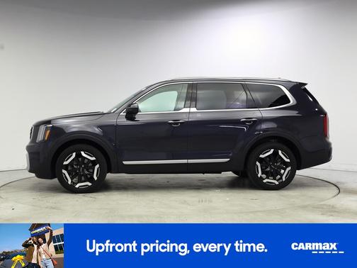 Brown 2025 Kia Telluride S