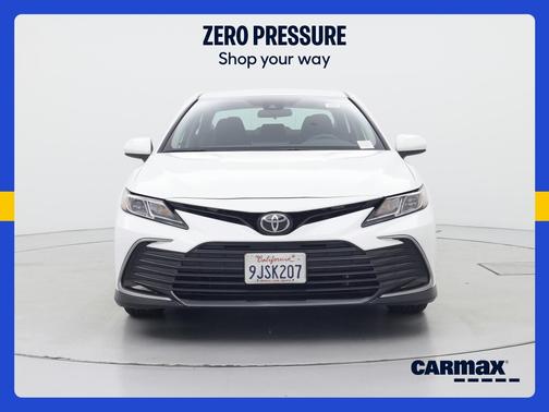 White 2024 Toyota Camry LE