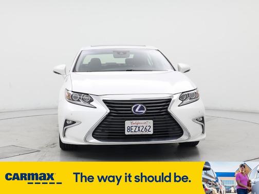 2018 Lexus ES 300h