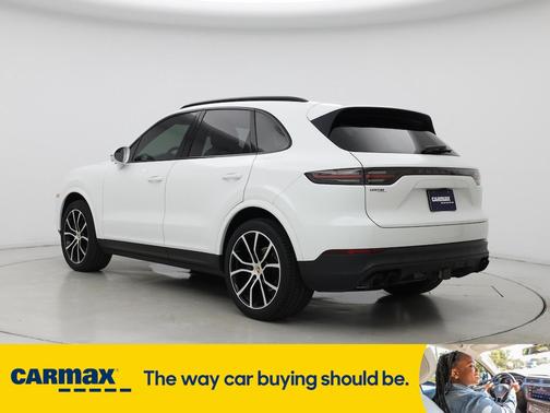 2022 Porsche Cayenne Platinum