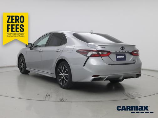 Silver 2023 Toyota Camry SE