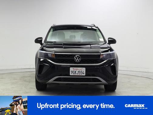 Black 2023 Volkswagen Taos SE
