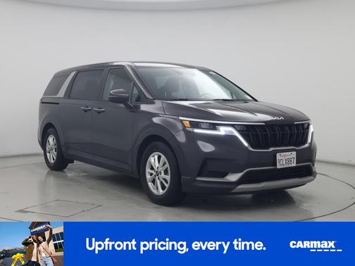 2023 Kia Carnival LX