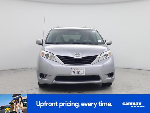 Silver 2014 Toyota Sienna LE