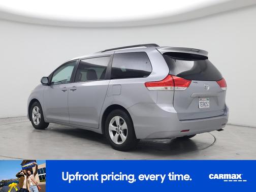 Silver 2014 Toyota Sienna LE
