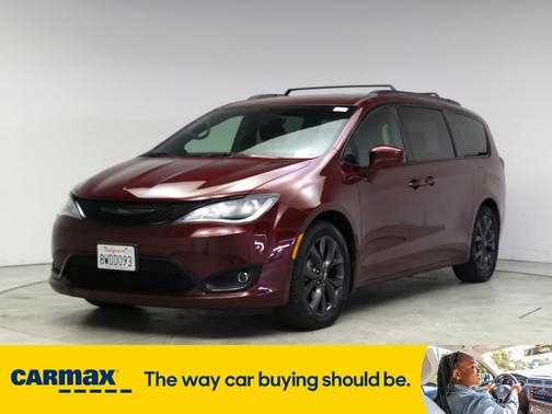 2018 Chrysler Pacifica Touring Plus