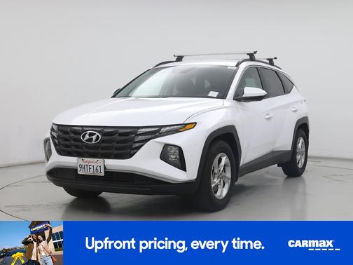 White 2024 Hyundai TUCSON SEL