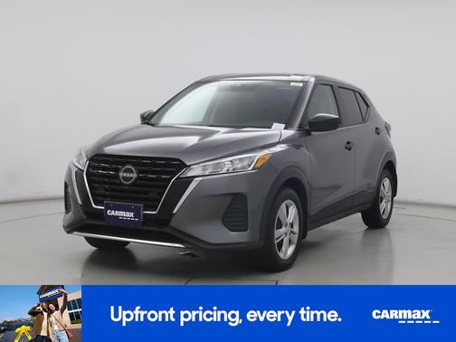 Gray 2024 Nissan Kicks S