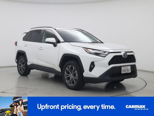 2023 Toyota RAV4 Hybrid XLE Premium