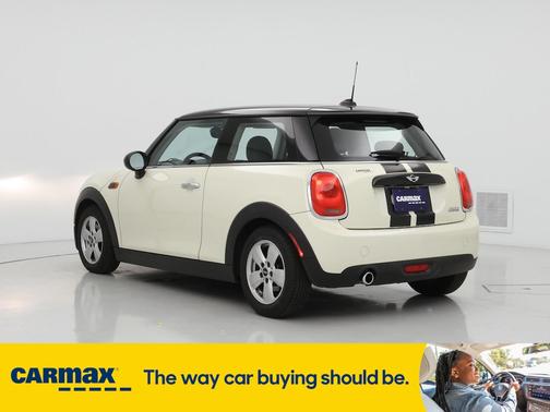 2017 MINI Hardtop Cooper