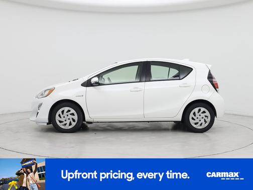 2016 Toyota Prius c One