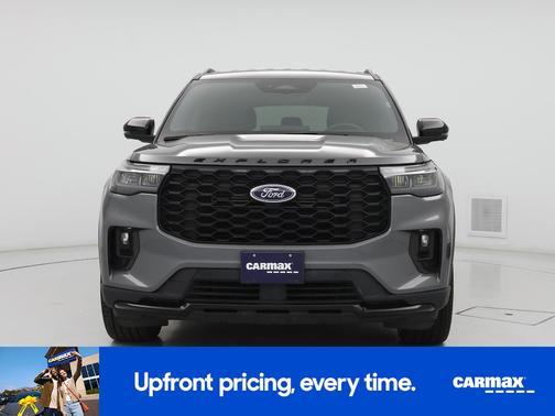 Gray 2025 Ford Explorer ST-Line
