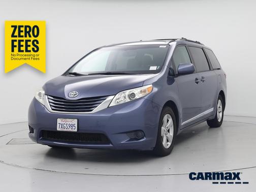 Blue 2017 Toyota Sienna LE