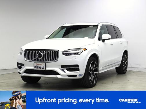 White 2021 Volvo XC90 Recharge Plug-In Hybrid T8 Inscription Expression