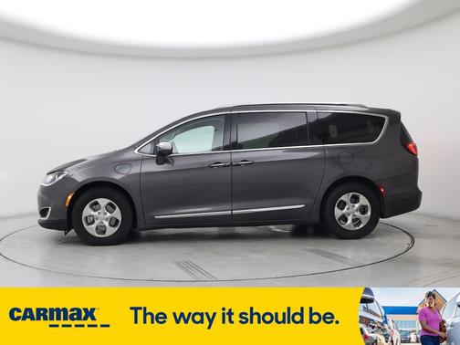 2018 Chrysler Pacifica Hybrid Limited