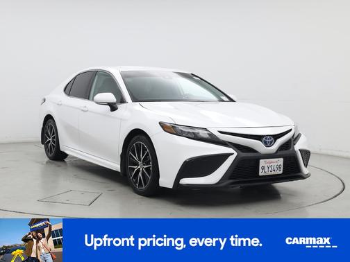 2024 Toyota Camry Hybrid SE