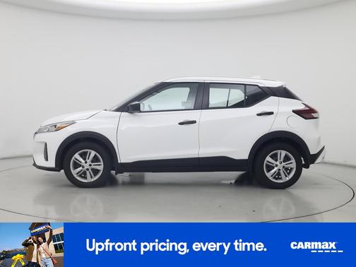 2023 Nissan Kicks S