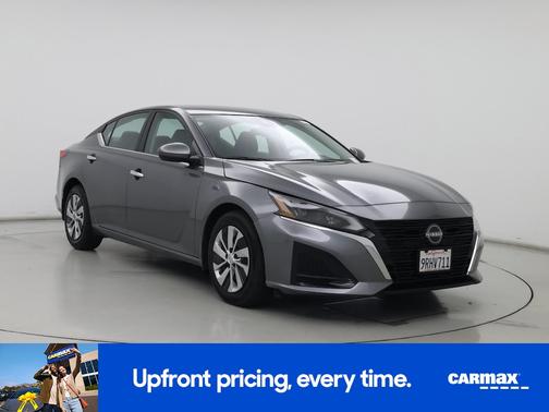 Gray 2023 Nissan Altima S