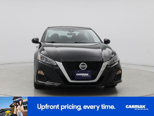 2022 Nissan Altima SV